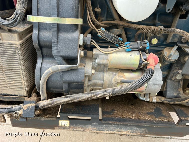 image for item LI9694 2007 Bobcat S300  skid steer loader