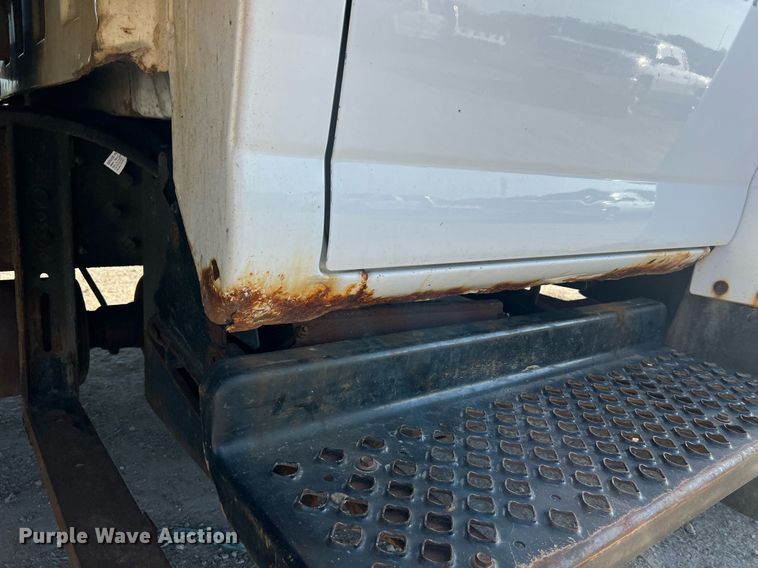 image for item LI9695 2006 GMC C4500  dump flatbed truck