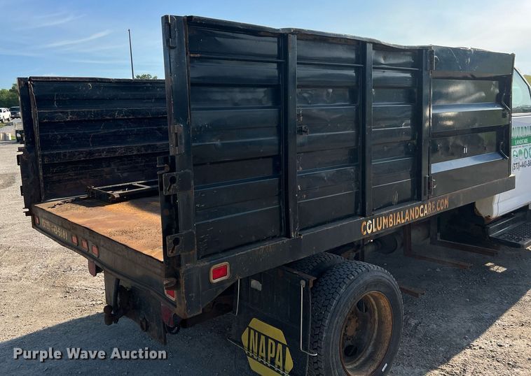 image for item LI9695 2006 GMC C4500  dump flatbed truck