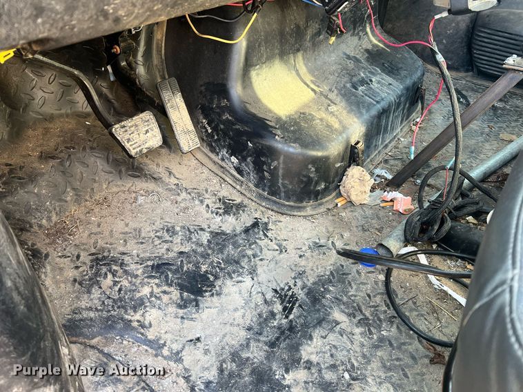 image for item LI9695 2006 GMC C4500  dump flatbed truck