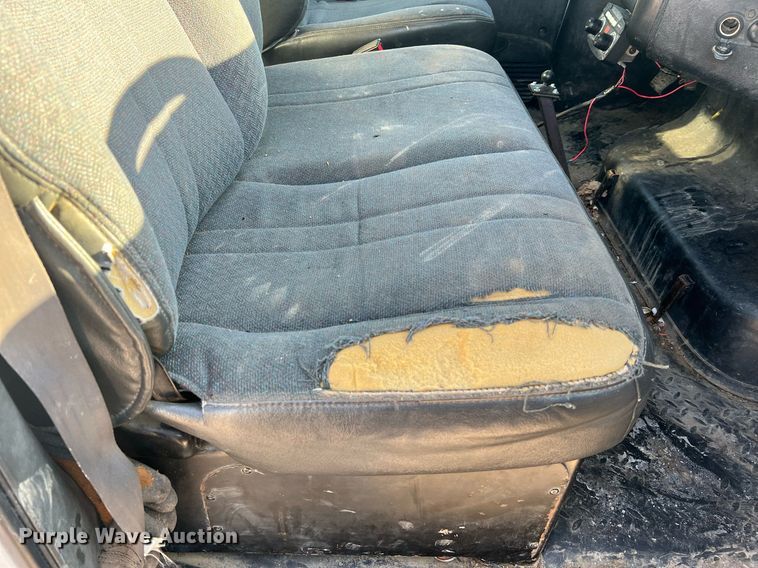 image for item LI9695 2006 GMC C4500  dump flatbed truck