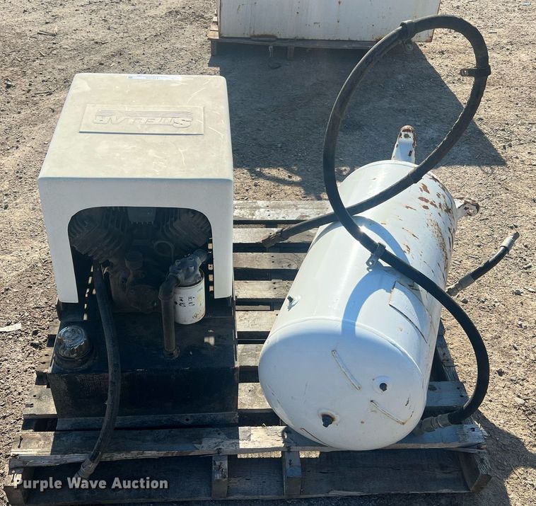 image for item LI9700 Stellar SHD-43  air compressor