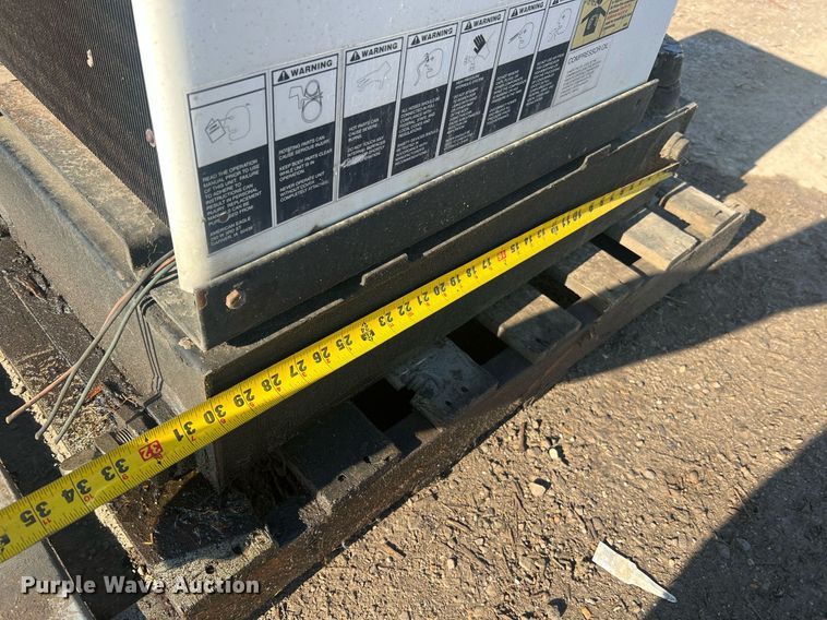 image for item LI9700 Stellar SHD-43  air compressor