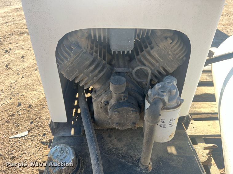 image for item LI9700 Stellar SHD-43  air compressor