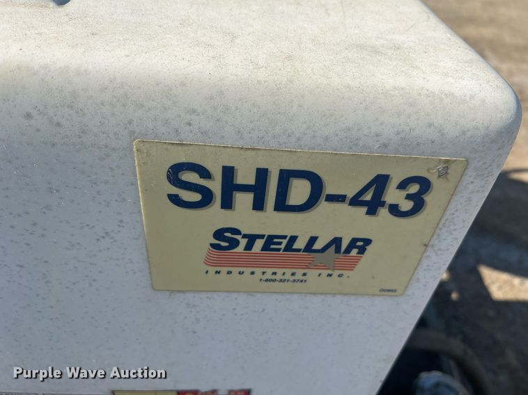 image for item LI9700 Stellar SHD-43  air compressor
