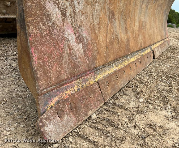 image for item LI9716 2004 Caterpillar D6N LGP  dozer