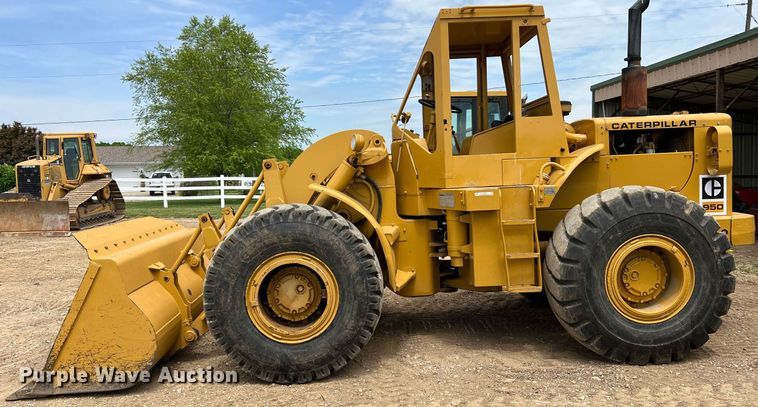 image for item LI9718 1968 Caterpillar 950  wheel loader
