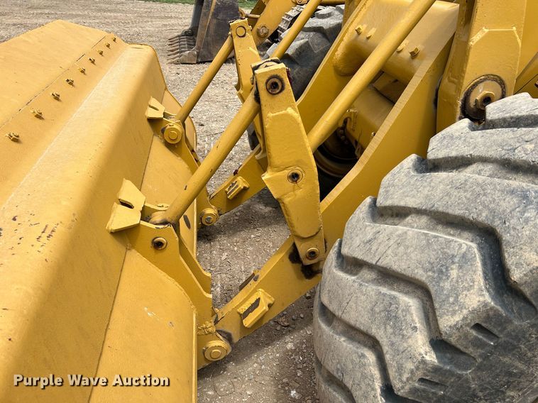image for item LI9718 1968 Caterpillar 950  wheel loader