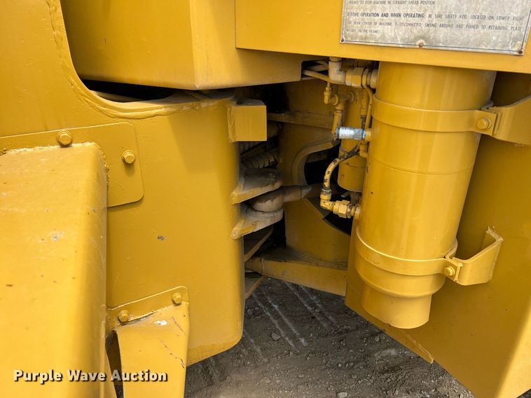 image for item LI9718 1968 Caterpillar 950  wheel loader