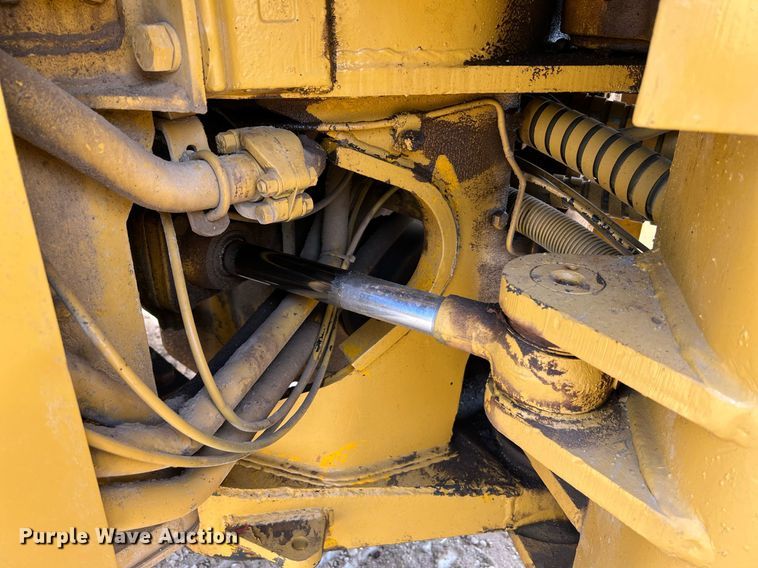 image for item LI9718 1968 Caterpillar 950  wheel loader
