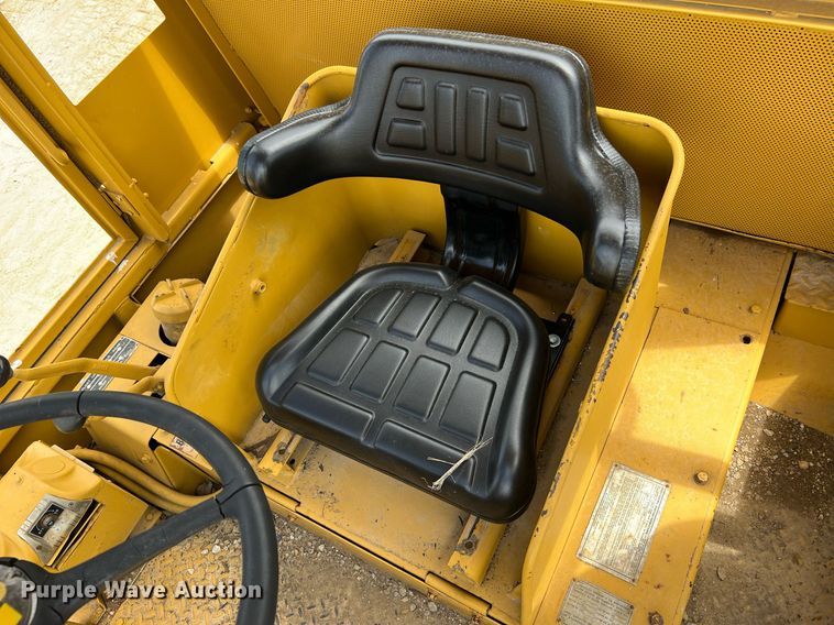 image for item LI9718 1968 Caterpillar 950  wheel loader