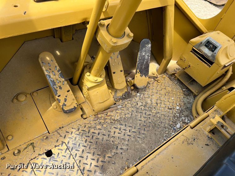 image for item LI9718 1968 Caterpillar 950  wheel loader