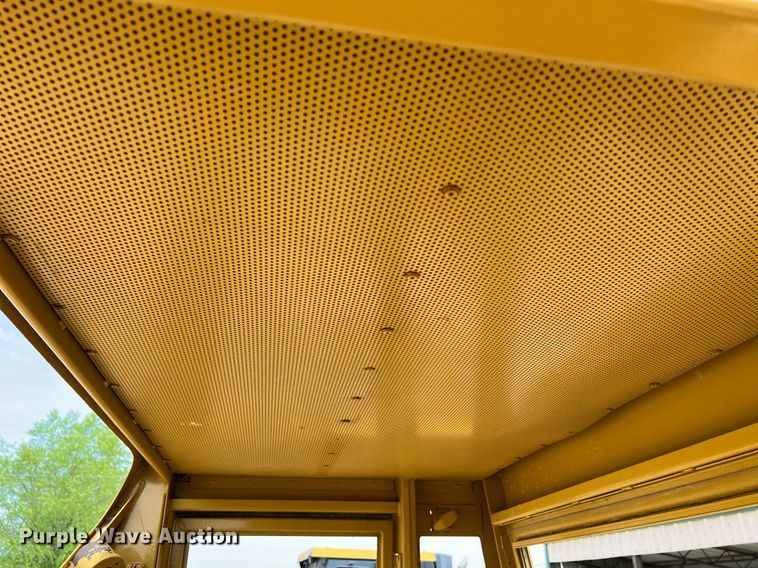 image for item LI9718 1968 Caterpillar 950  wheel loader