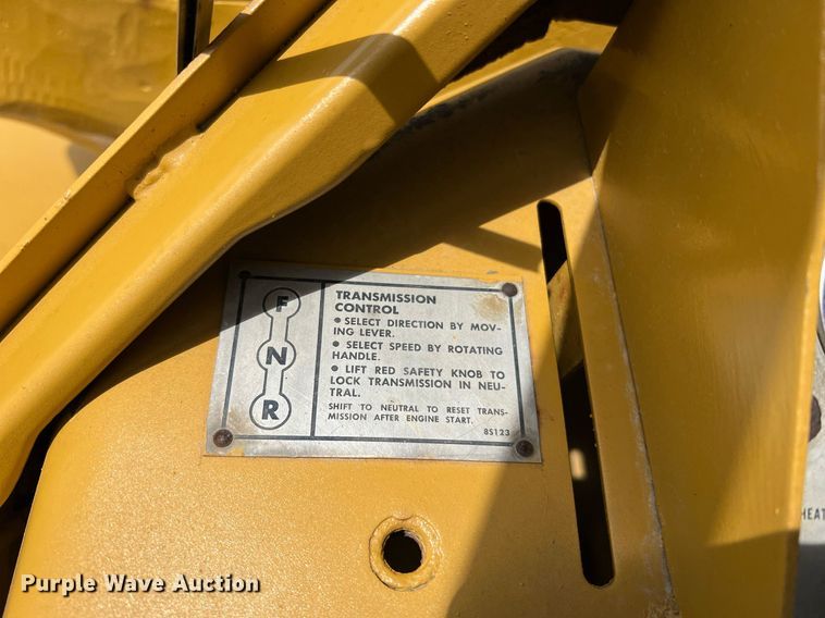 image for item LI9718 1968 Caterpillar 950  wheel loader
