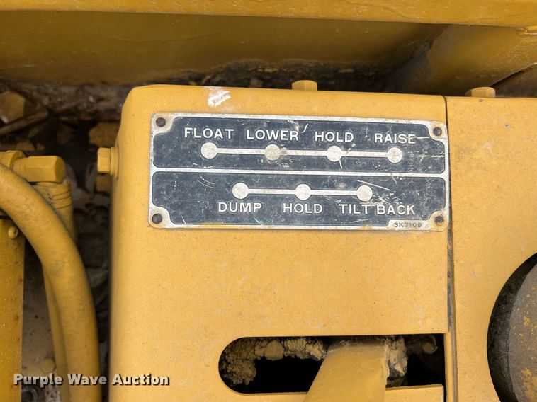 image for item LI9718 1968 Caterpillar 950  wheel loader