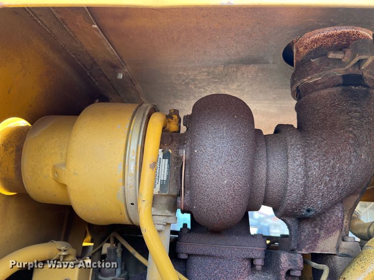 image for item LI9718 1968 Caterpillar 950  wheel loader