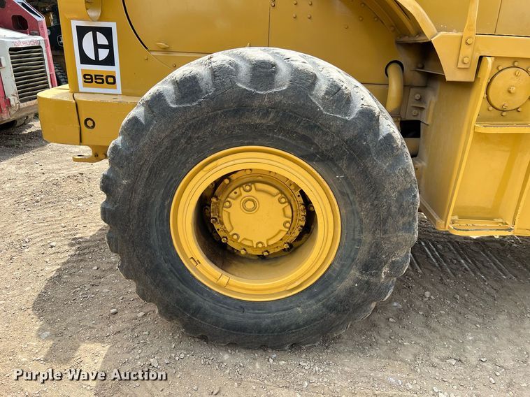 image for item LI9718 1968 Caterpillar 950  wheel loader