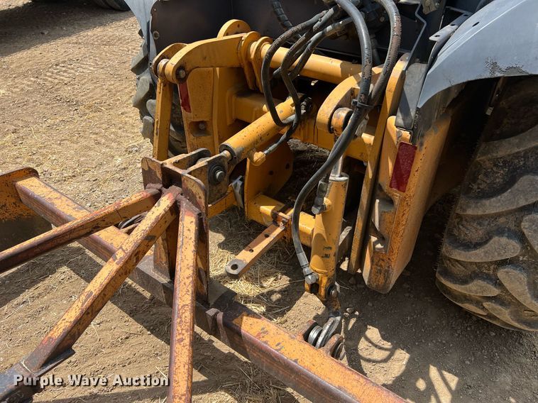 image for item LI9719 1998 Case 570LXT Series 2  landscape tractor