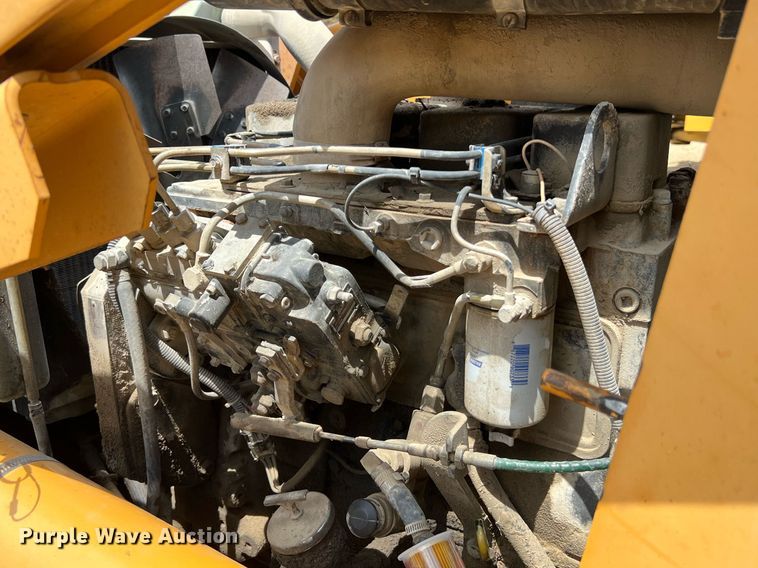 image for item LI9719 1998 Case 570LXT Series 2  landscape tractor