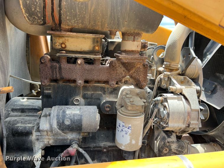 image for item LI9719 1998 Case 570LXT Series 2  landscape tractor