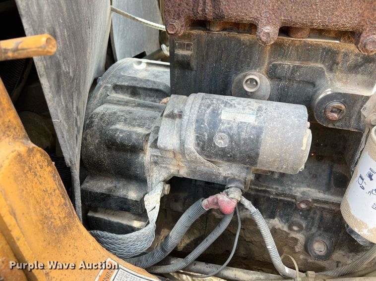 image for item LI9719 1998 Case 570LXT Series 2  landscape tractor