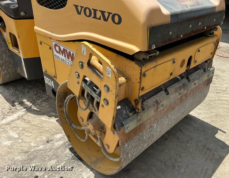 image for item LI9721 2011 Volvo DD24  double drum vibratory roller