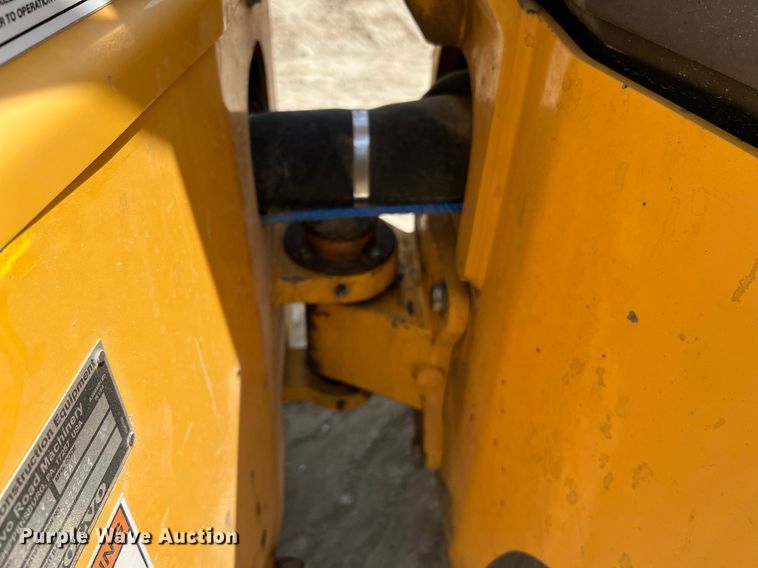 image for item LI9721 2011 Volvo DD24  double drum vibratory roller