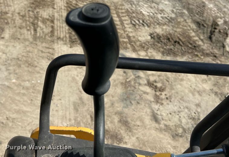 image for item LI9721 2011 Volvo DD24  double drum vibratory roller