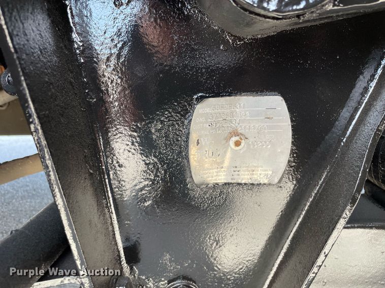 image for item LJ9653 2016 International 7600  vacuum truck