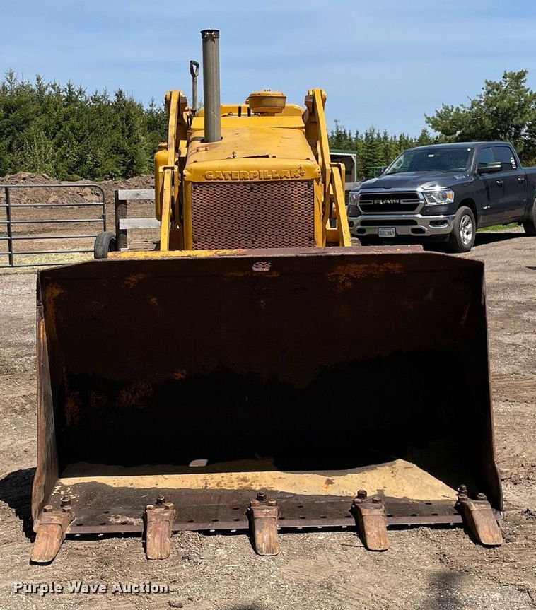image for item LJ9659 1963 Caterpillar 955H  track loader