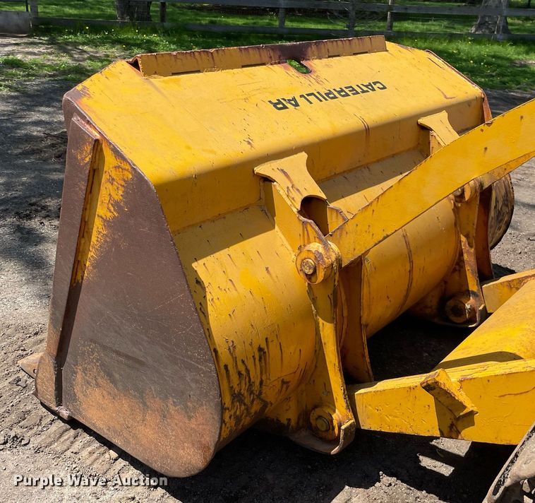 image for item LJ9659 1963 Caterpillar 955H  track loader