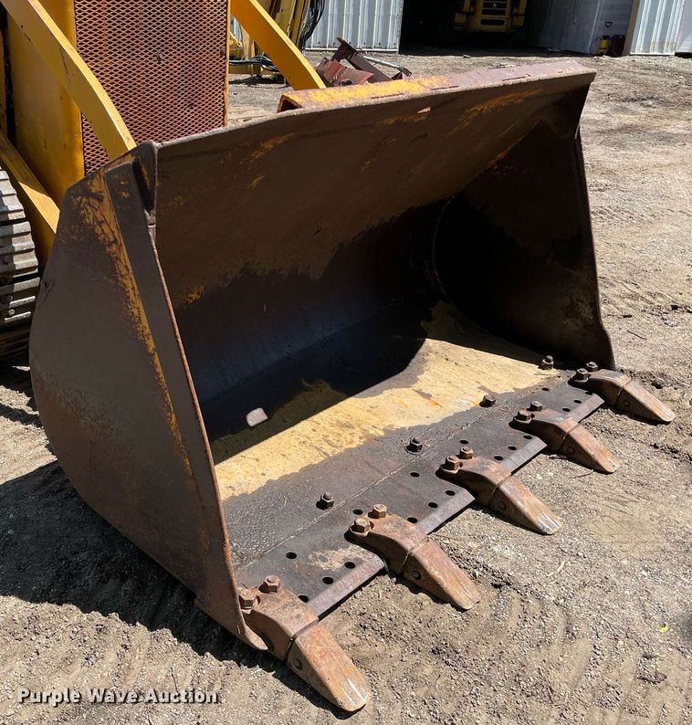 image for item LJ9659 1963 Caterpillar 955H  track loader