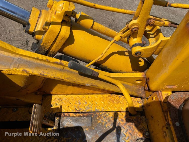 image for item LJ9659 1963 Caterpillar 955H  track loader