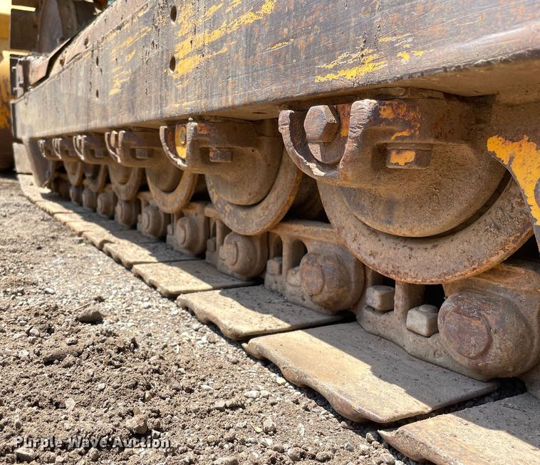 image for item LJ9659 1963 Caterpillar 955H  track loader