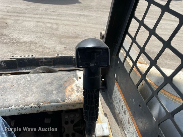 image for item LJ9670 1995 Bobcat 873  skid steer loader