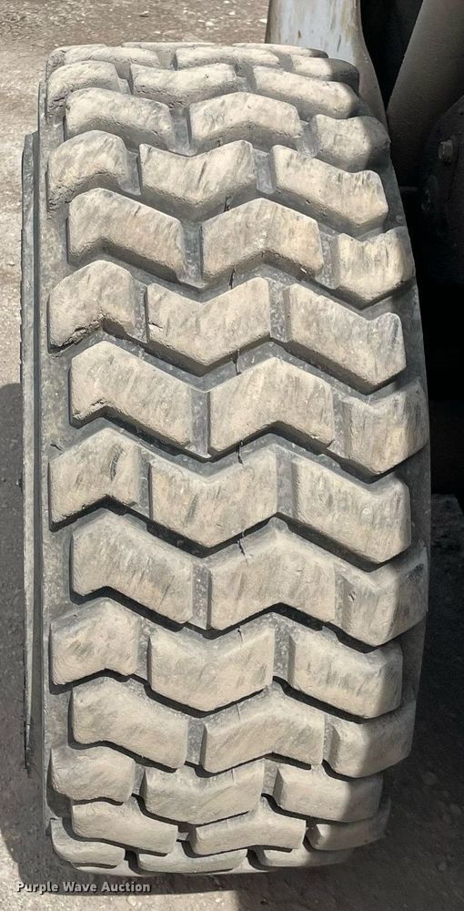 image for item LJ9670 1995 Bobcat 873  skid steer loader