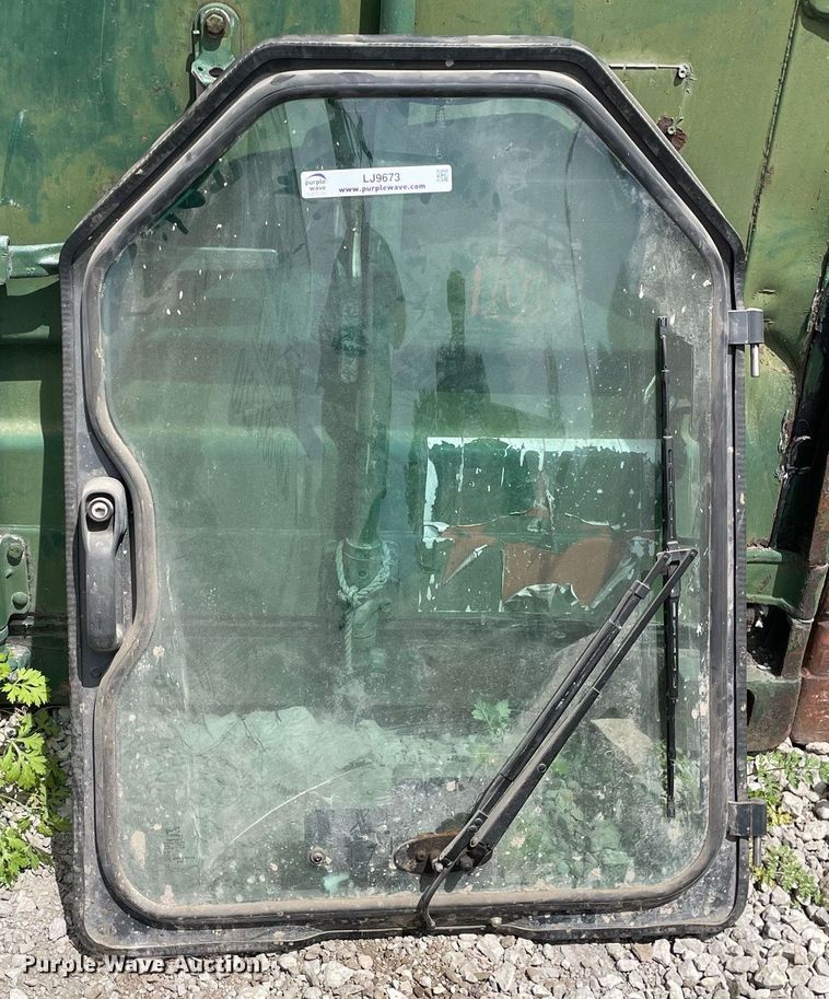 image for item LJ9673 Skid steer door