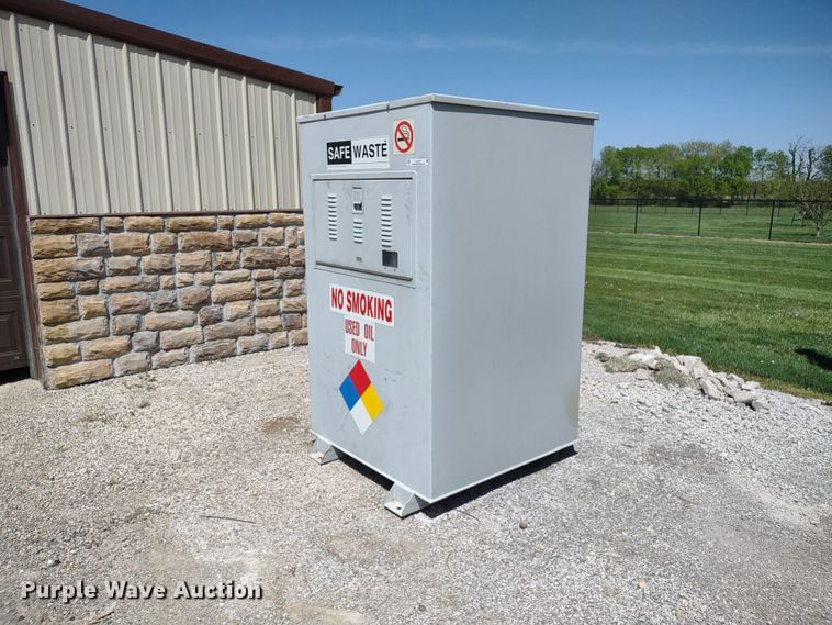 image for item LL9114 Containment Solutions  waste oil tank