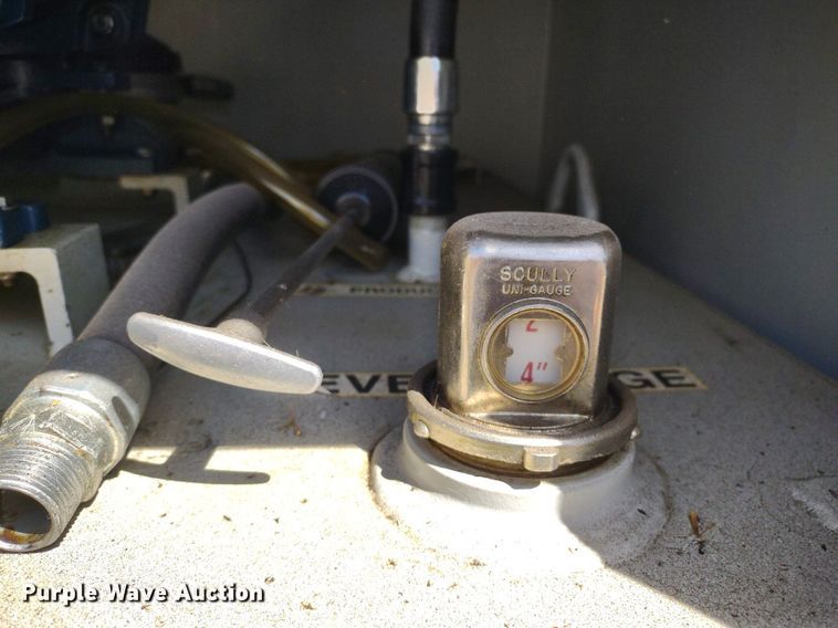 image for item LL9114 Containment Solutions  waste oil tank