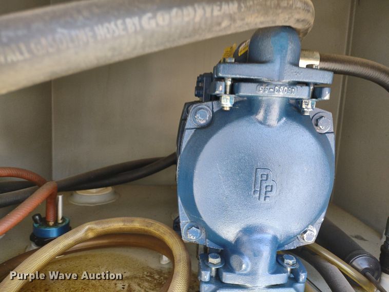 image for item LL9114 Containment Solutions  waste oil tank