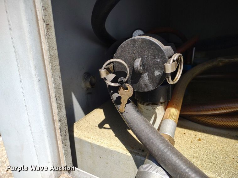 image for item LL9114 Containment Solutions  waste oil tank