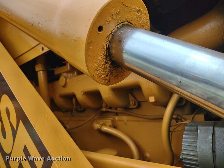 image for item LL9119 1981 Case 1150C  track loader