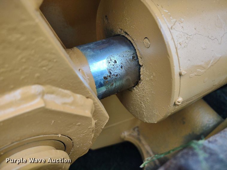 image for item LL9119 1981 Case 1150C  track loader