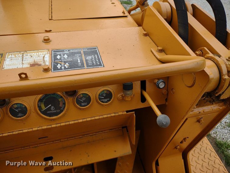 image for item LL9119 1981 Case 1150C  track loader