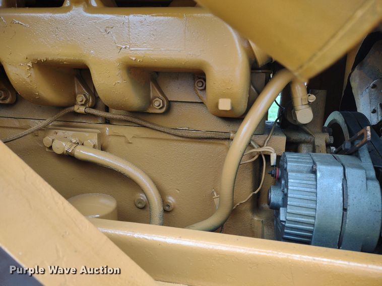 image for item LL9119 1981 Case 1150C  track loader