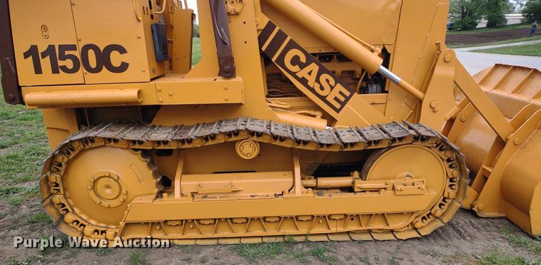image for item LL9119 1981 Case 1150C  track loader