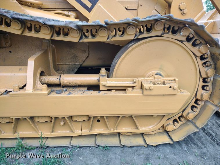 image for item LL9119 1981 Case 1150C  track loader