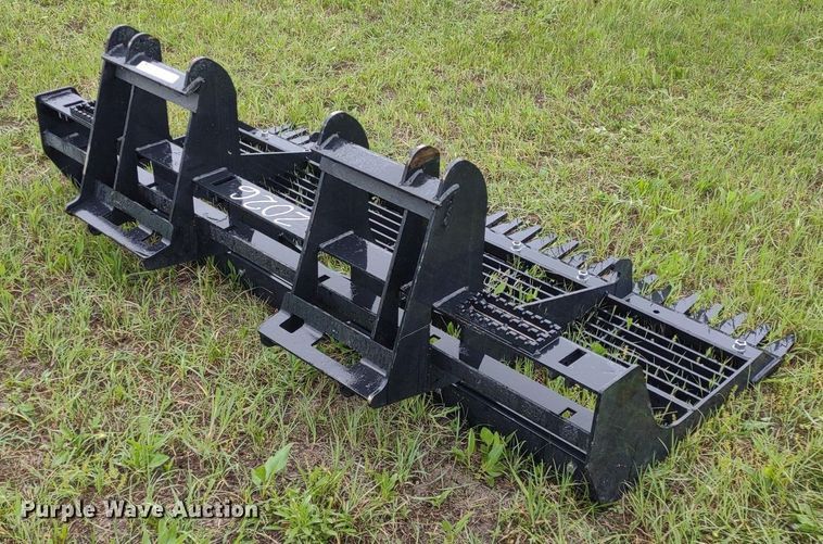 image for item LL9131 Bradco  78"W skid steer land leveler