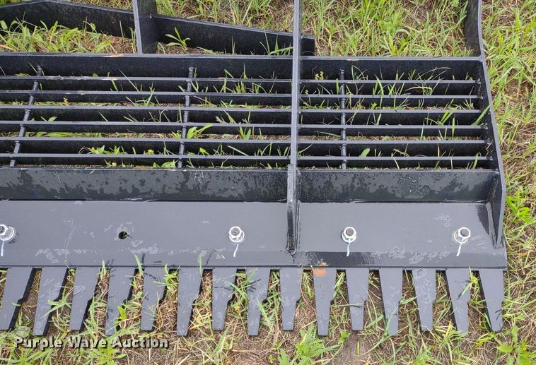 image for item LL9131 Bradco  78"W skid steer land leveler