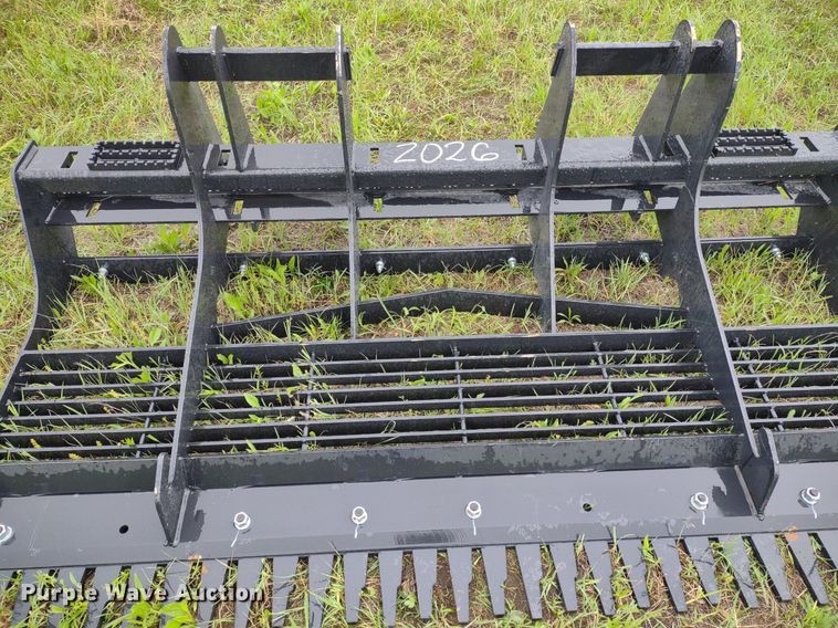 image for item LL9131 Bradco  78"W skid steer land leveler